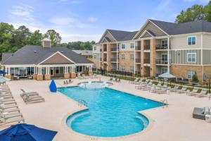 Long-term Stays in Greensboro 1 BD 1 BA