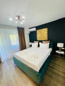 Metropole Apartments Central City