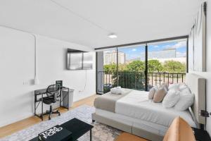 DT Studio, Gym and View