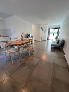 Departamento -Deheza- Barrio General Paz a una cuadra de Avenida 24 de Septiembre By Apartcba