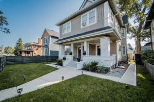 Perfect for Family Near IU Convention Downtown