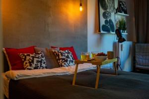 Warsaw Leszno Apartment with Parking - by Rentujemy