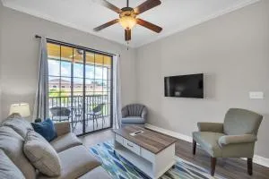 2 bedroom Tampa Condo at Private Golf Course condo - Cheval