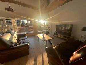 Maison Atypique vue panoramique - Marcollin