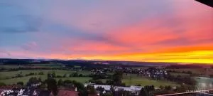 Schicke Ferien Wohnung mit tollem Ausblick in Schwarzwald. - 黑林山区克尼格斯费尔德