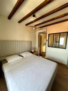Villas Charming air-conditioned house with garden & view : photos des chambres