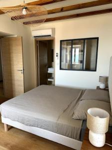 Villas Charming air-conditioned house with garden & view : photos des chambres