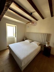 Villas Charming air-conditioned house with garden & view : Villa 3 Chambres