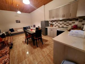 Zejnati Home Saranda