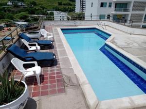El Rodadero, 4 habitaciones con piscina y terraza