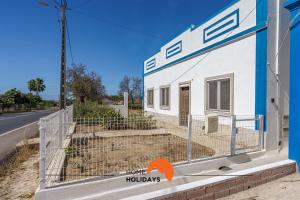 #236 Texugueiras 148 by Home Holidays