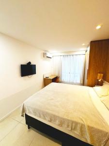 Deluxe Rooms by Holiday Stays