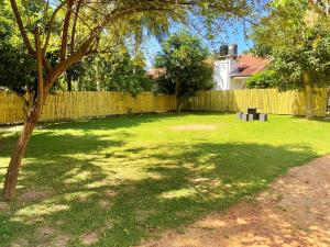 Cenreeza Airport Villa