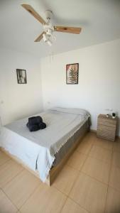 Apartamento dos habitaciones con piscina y gran terraza