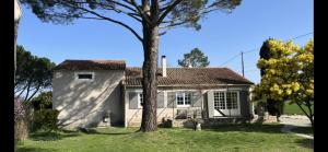 Maisons de vacances Maison en pleine campagne avec piscine : photos des chambres
