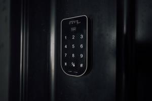 Huge Osaka Castle House - local vibes quiet area