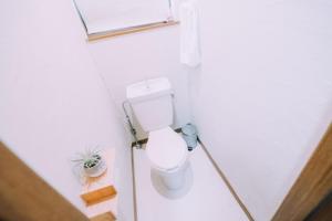 Huge Osaka Castle House - local vibes quiet area