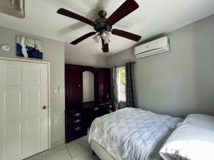 CentralCity "Haven" Private Home & Pool