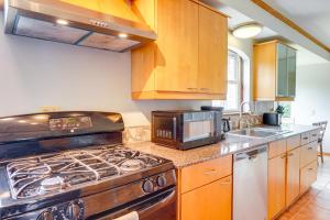 Pet-Friendly New Berlin Retreat with Patio and Yard!