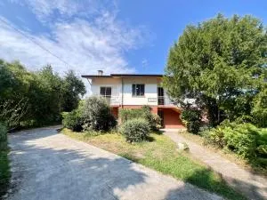 Villa Egles - Villa con giardino a Lignano Sabbiadoro - Centro