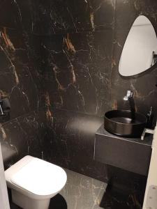 Apto 235 m2 Alto padrão Vista mar 3 suítes