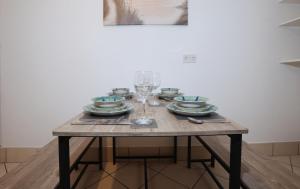 Mansfield House By N And N Stays Ltd,Perfect for contractors & Workers, Close to Principality stadium, Great Location, Free Parking