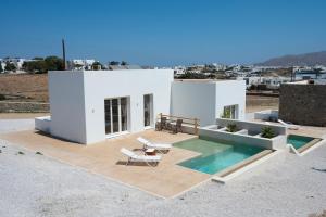 Adyton Mykonos Luxury Suites & Pools