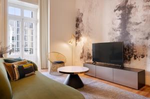 42 1T Cardosas Block Historic Ap