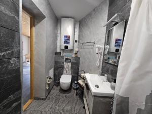 Elva Majutus - Puhkemaja - Hot Tub l Sauna l BBQ