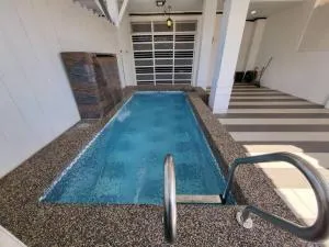 Aaira Guesthouse - Kampong Merbok