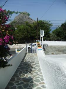 Family Two-Bedroom Apartment with Sea View 