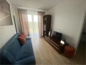 Akademicka 8b przy Onkologii - 库亚维地区索莱茨