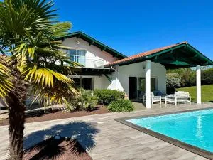 Villa D'architecte à 5 mn de Bayonne - Villefranque