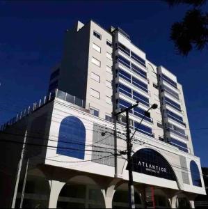 Apartamento com linda vista em Piratuba