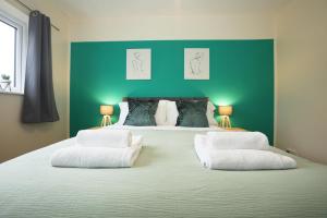 Blagdon Park By N And N Stays Ltd, Perfect for Contractors and Workers, Transport links 10 mins to City Centre, Free on Street Parking, Fast Wifi