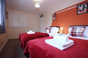 Blagdon Park By N And N Stays Ltd, Perfect for Contractors and Workers, Transport links 10 mins to City Centre, Free on Street Parking, Fast Wifi