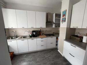 The Green Door Apartment