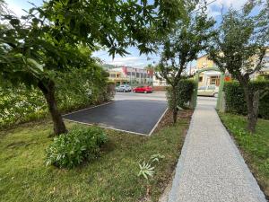 The Green Door Apartment 