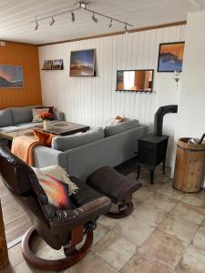 Hyggelig og velutstyrt leilighet i Lom sentrum