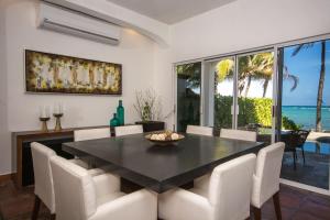 Beachfront with Private Staff in Gated Community