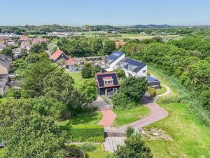 Detached Retreat in Zoutelande near Beaches
