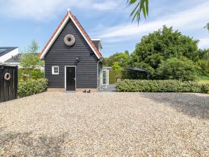 Detached Retreat in Zoutelande near Beaches