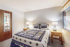 Peaceful Pine Retreat