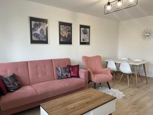 Apartament z balkonem