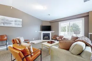 Northern Light Condominiums: Jack's Perch - Douglas