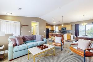 Northern Light Condominiums: Jacks Perch