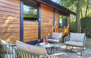 3 Bedroom Amazing Home In Heinkenszand