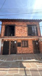 Apto. en zona céntrica con vista panorámica al pueblo