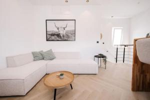 Bella Beach House