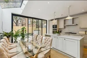 stylish & spacious London 4 beds house - Kew Bridge